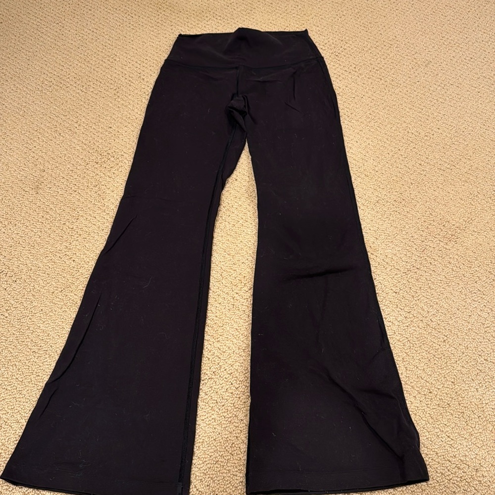 Lululemon yoga pants